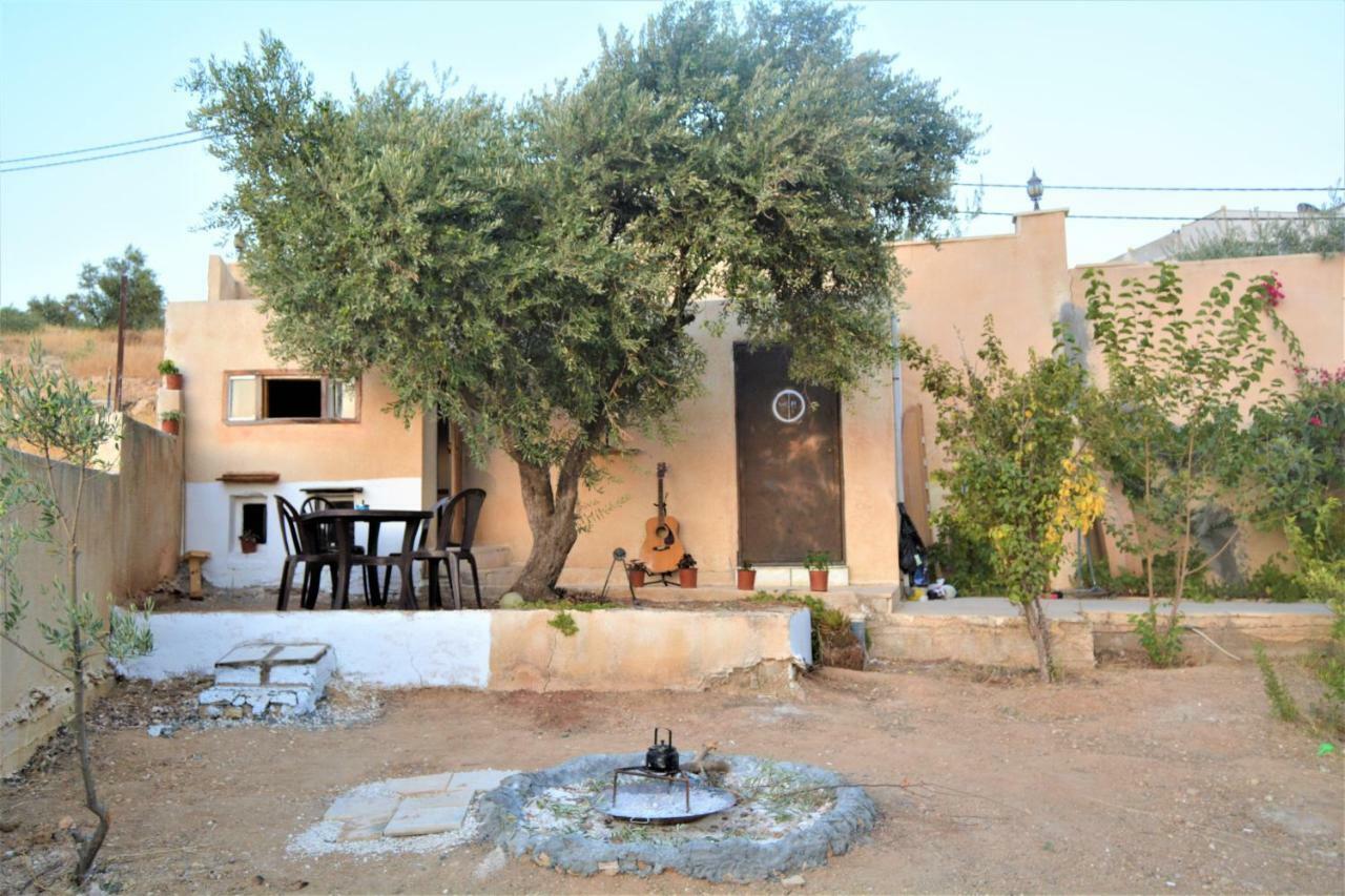 Our Villa'S Private Apartments - Hq Budget Stay - Wonderful Horizon View Of Jerash Γέρασα Εξωτερικό φωτογραφία