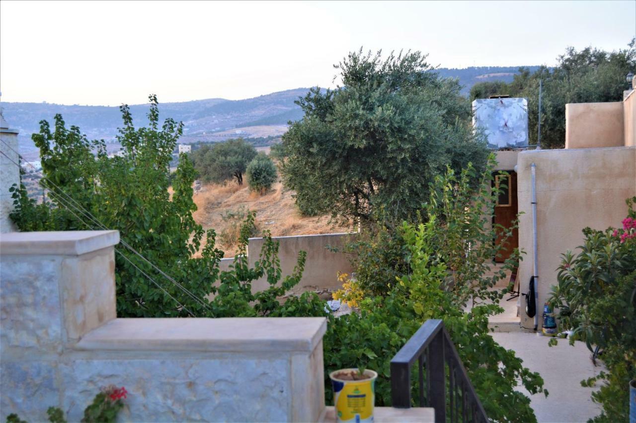 Our Villa'S Private Apartments - Hq Budget Stay - Wonderful Horizon View Of Jerash Γέρασα Εξωτερικό φωτογραφία