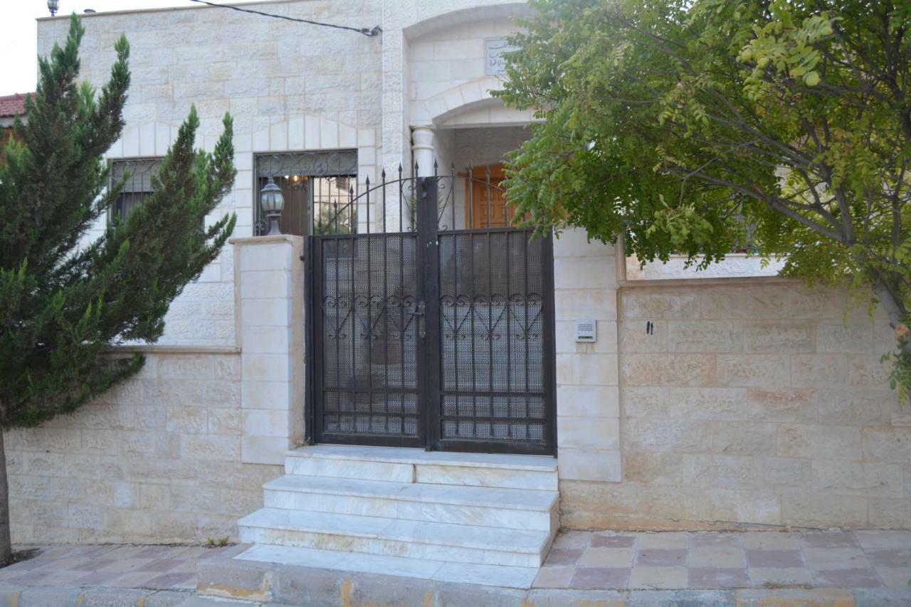 Our Villa'S Private Apartments - Hq Budget Stay - Wonderful Horizon View Of Jerash Γέρασα Εξωτερικό φωτογραφία