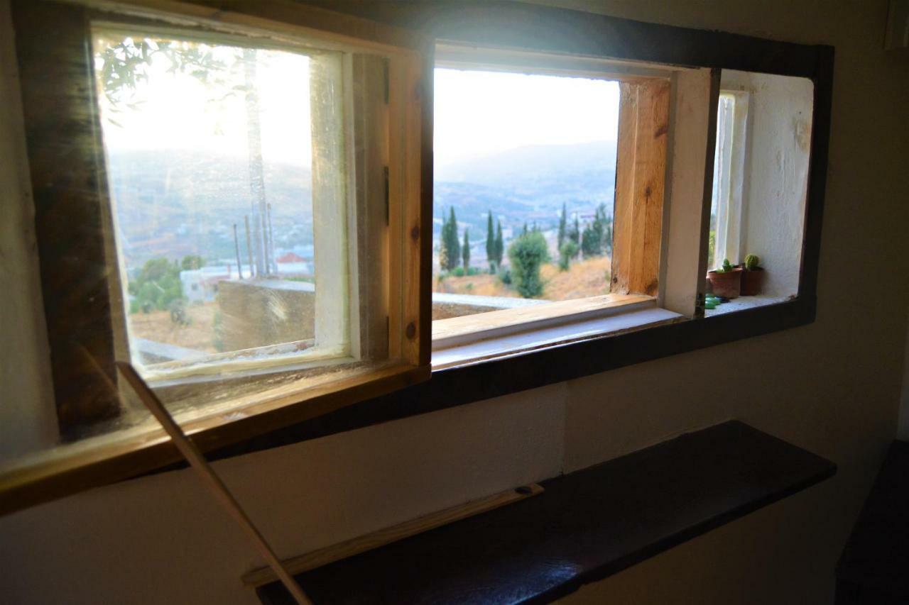Our Villa'S Private Apartments - Hq Budget Stay - Wonderful Horizon View Of Jerash Γέρασα Εξωτερικό φωτογραφία
